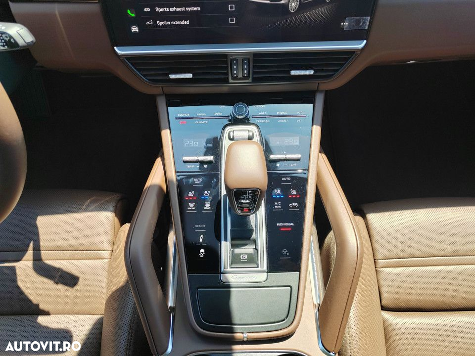 Porsche Cayenne Turbo E-Hybrid Tiptronic S - 26