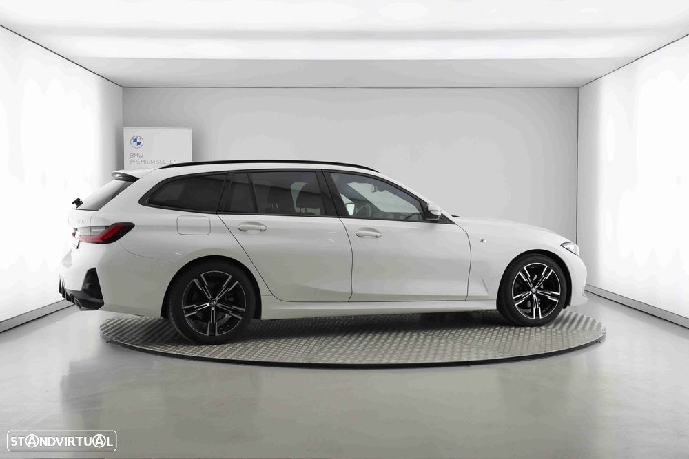 BMW 320 d Touring Pack Desportivo M Auto - 3