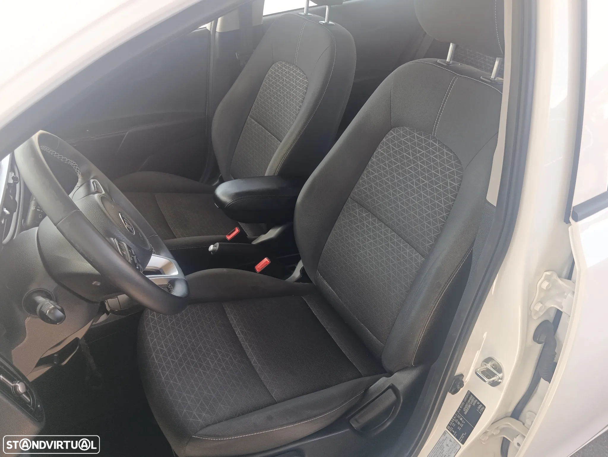 Kia Picanto 1.0 CVVT X-Line 4AT - 5