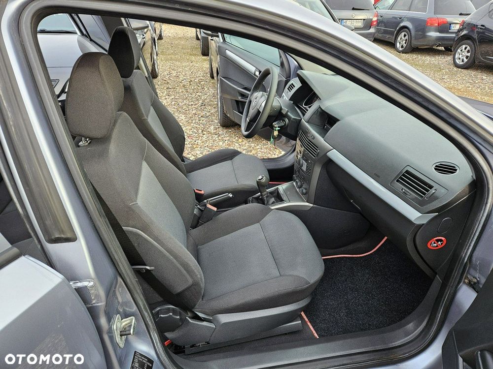Opel Astra - 10