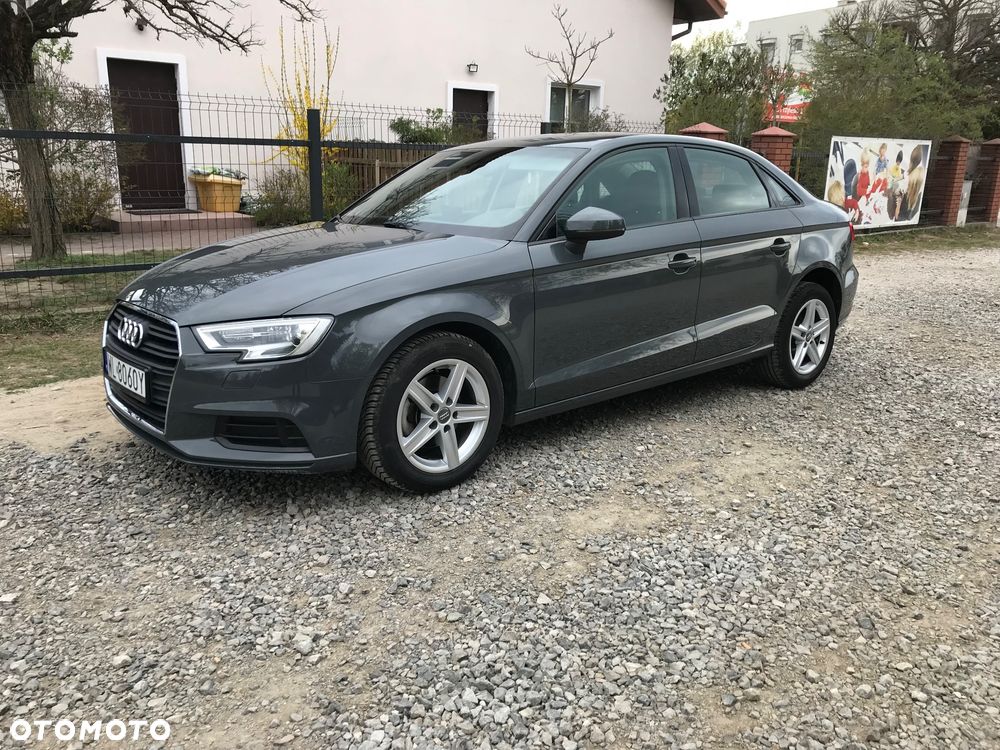 Audi A3 Limousine 30 TFSI S tronic design - 10