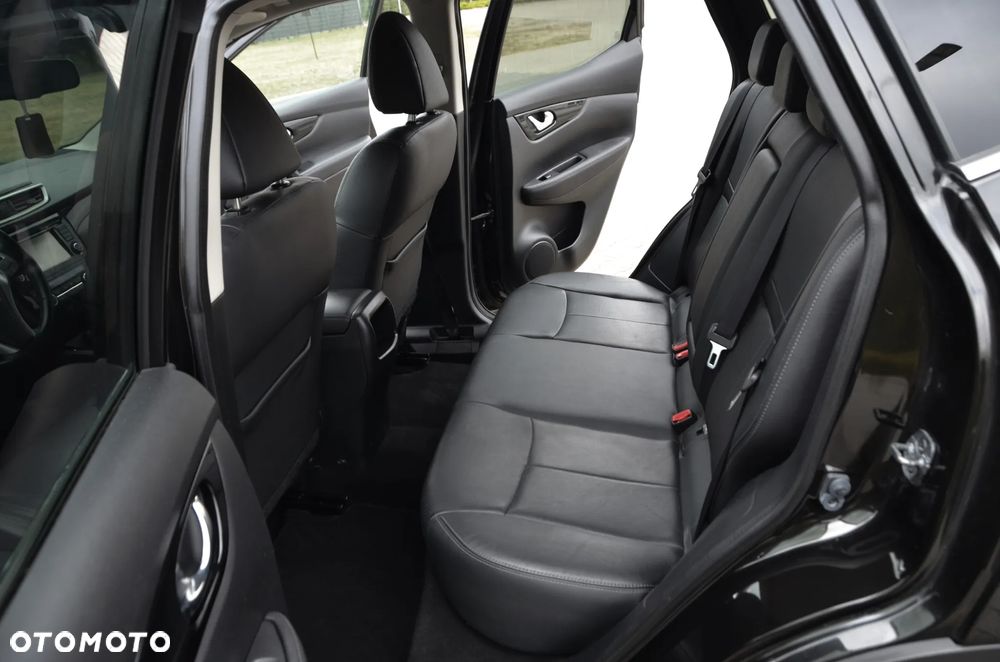 Nissan Qashqai 1.6 DCi Tekna+ - 24