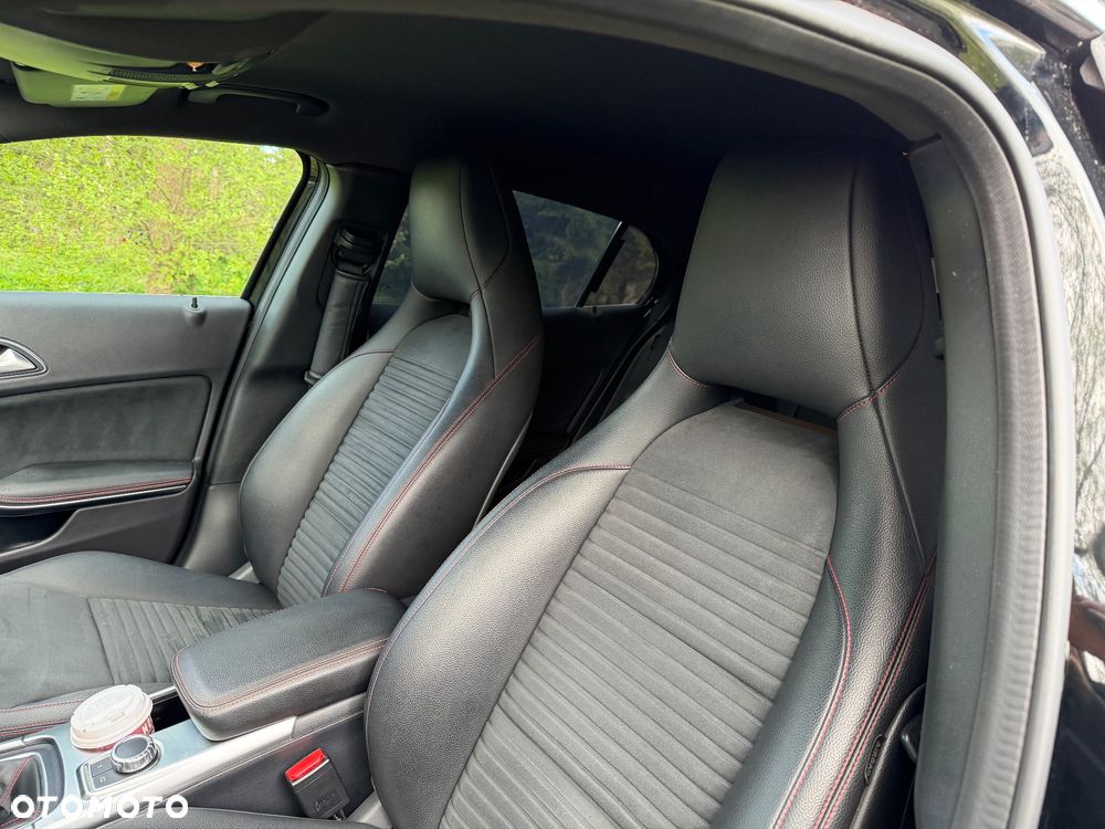 Mercedes-Benz GLA 200 AMG Line - 21