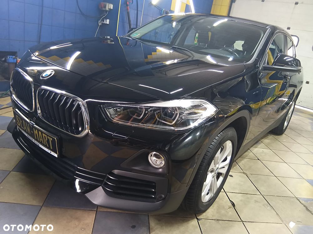 BMW X2 sDrive18i Advantage - 1