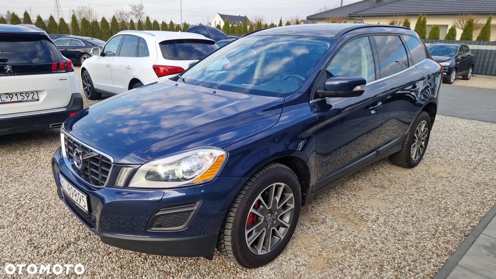 Volvo XC 60 D4 Geartronic Momentum - 25