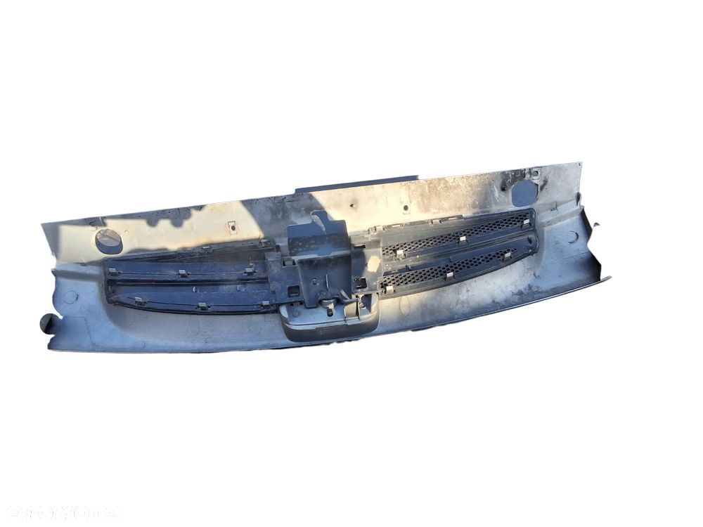 GRILL  PEUGEOT PARTNER LIFT I - 2