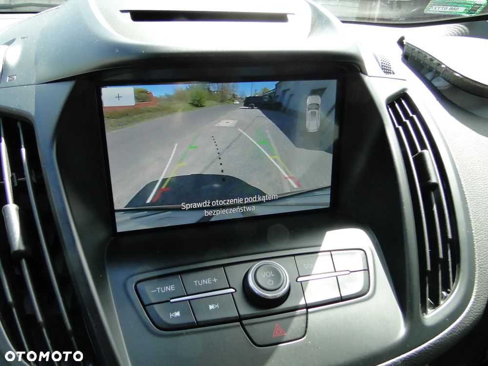 Ford Kuga 1.5 EcoBoost FWD Titanium - 22