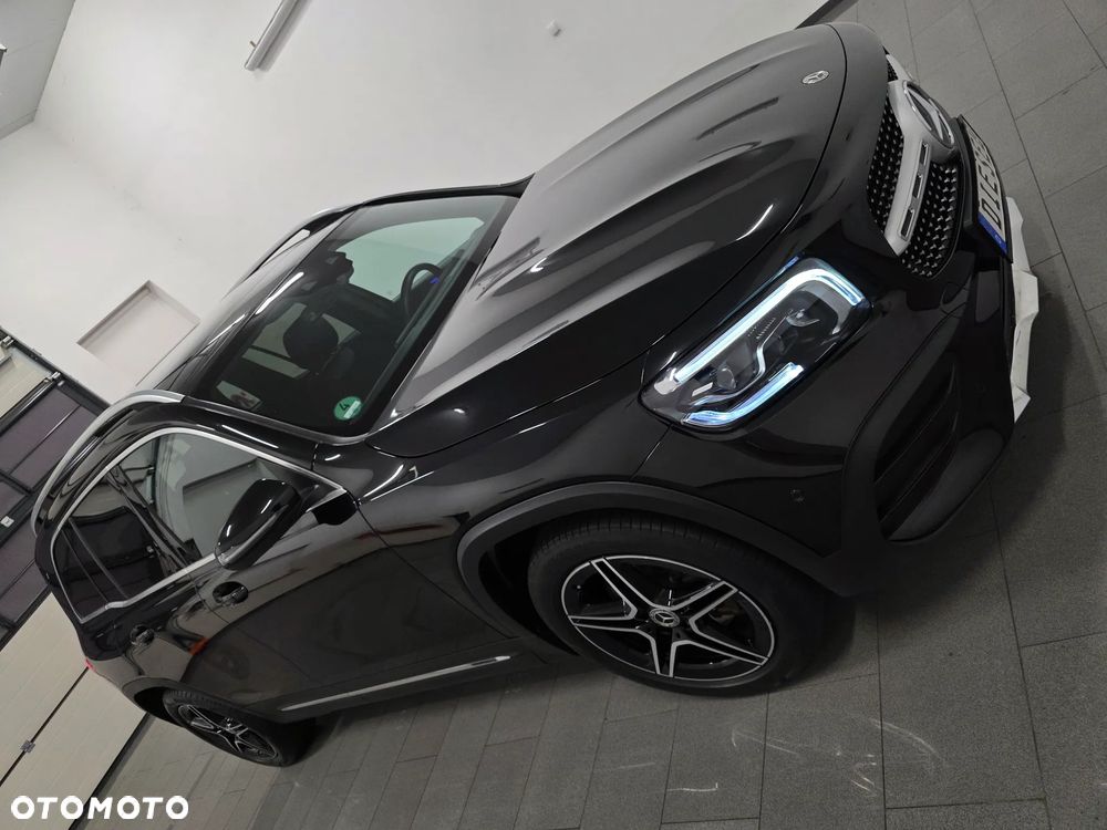 Mercedes-Benz GLB 200 d 8G-DCT Edition AMG Line - 3