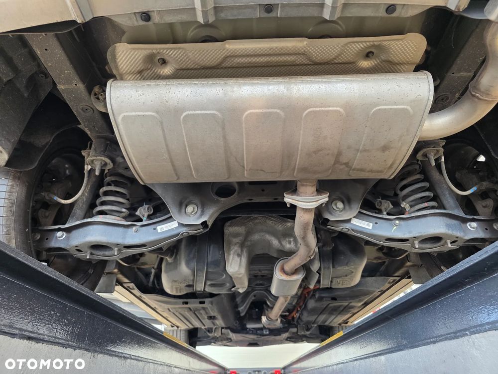 Hyundai Tucson 1.6 T-GDi HEV 2WD N Line - 27
