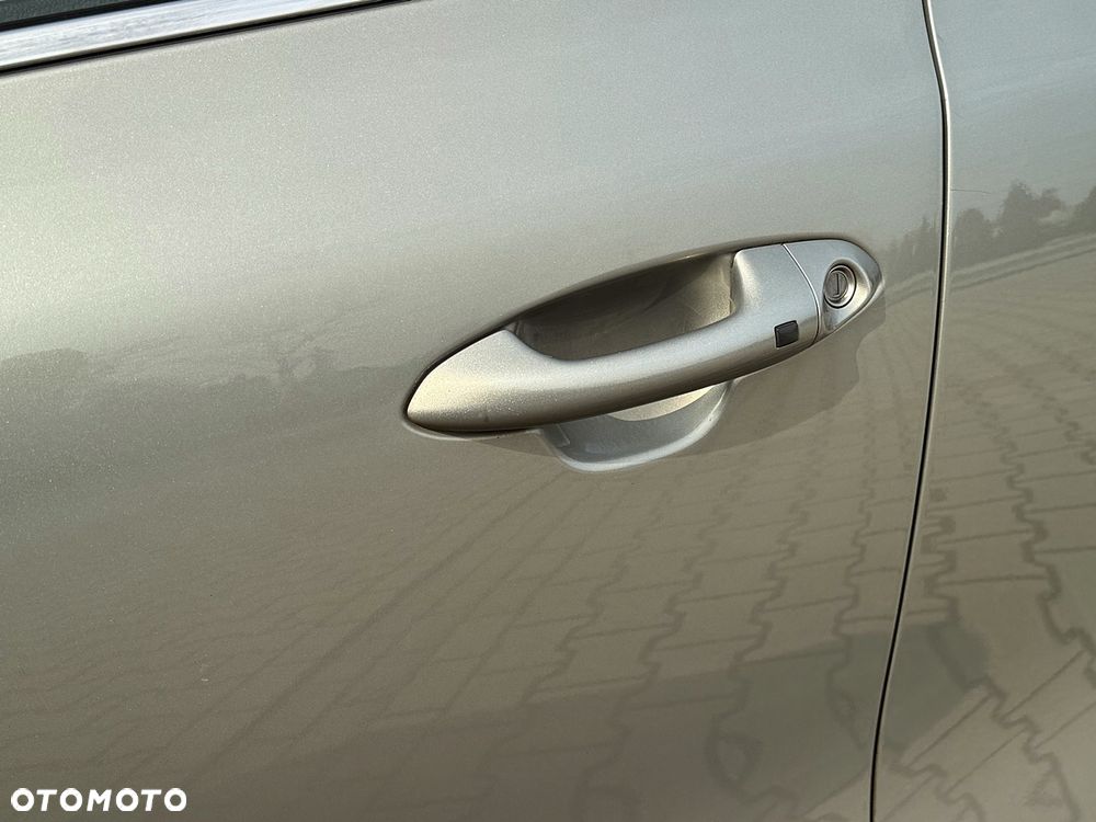 Kia Ceed 1.6 GDI Platinum Edition - 23