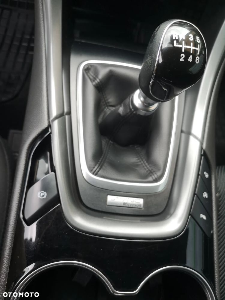 Ford Mondeo 2.0 TDCi STart-Stopp Titanium - 23