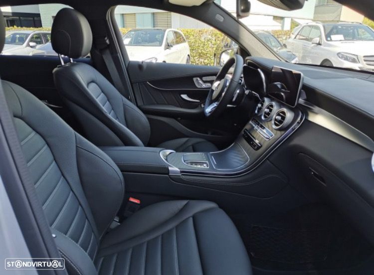 Mercedes-Benz GLC 300 d Coupe 4Matic 9G-TRONIC AMG Line - 4