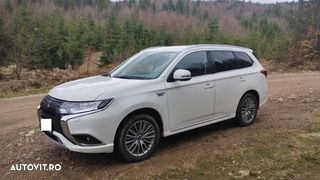 Mitsubishi Outlander 2.4 4WD Plug-In Hybrid