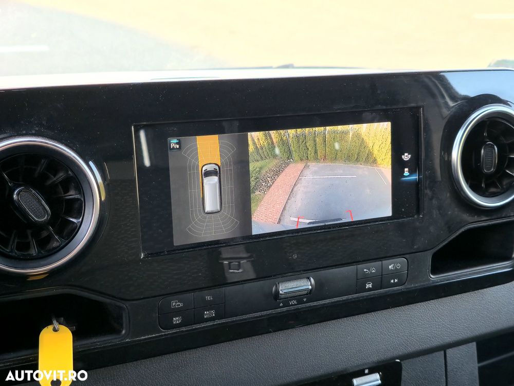 Mercedes-Benz Sprinter - 7