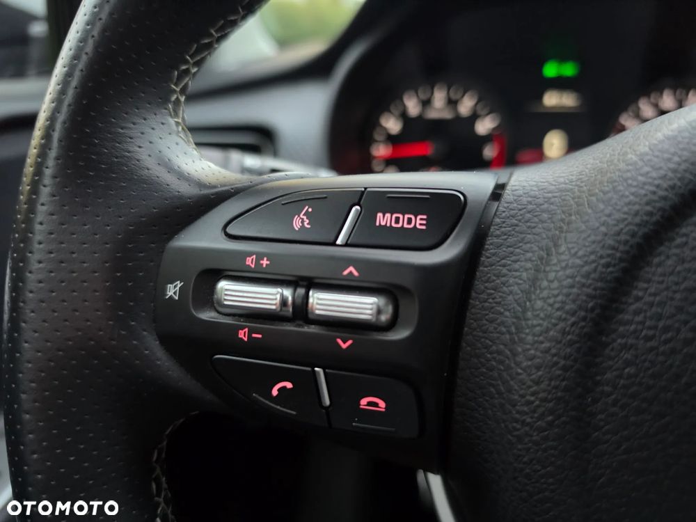 Kia Stonic 1.0 T-GDI GT Line - 14