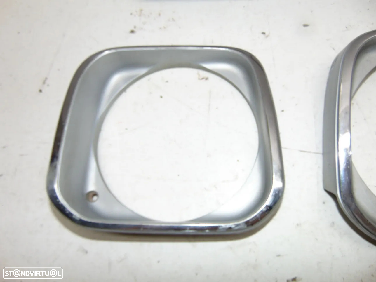 Toyota Corolla KE 20  aros farol/Farolins - 2