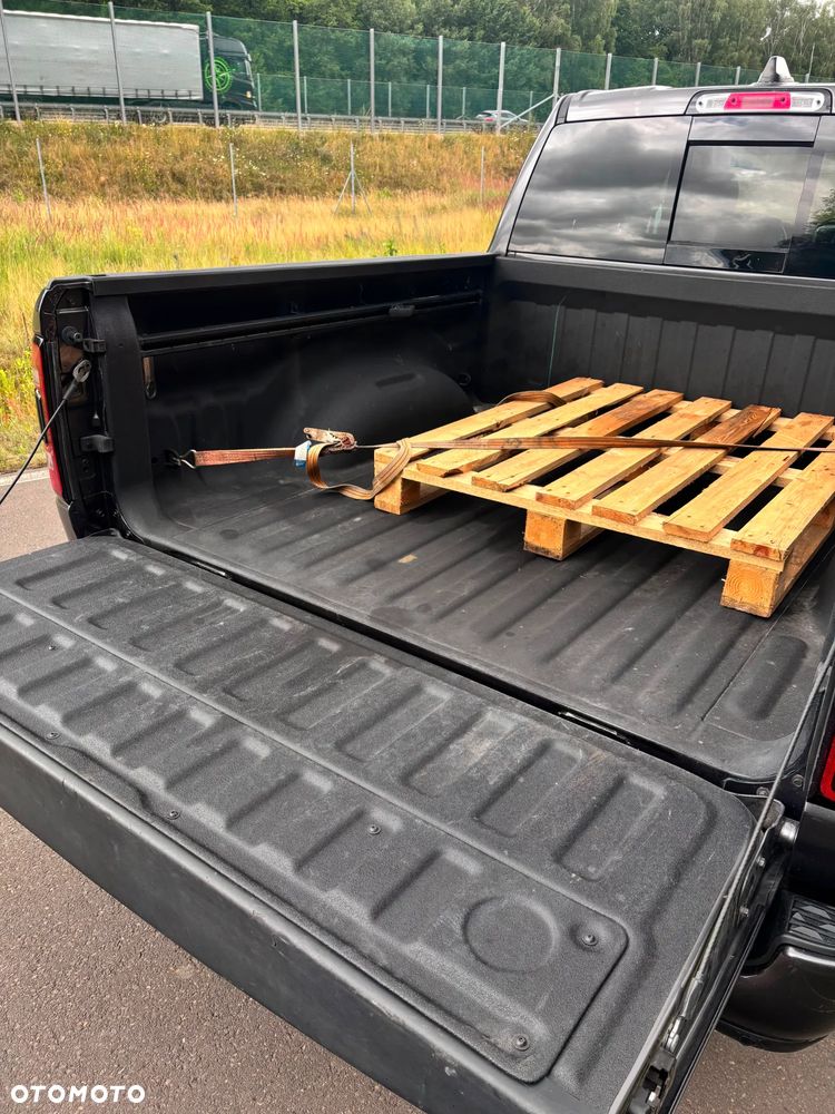 RAM 1500 5.7 Crew Cab Laramie - 16