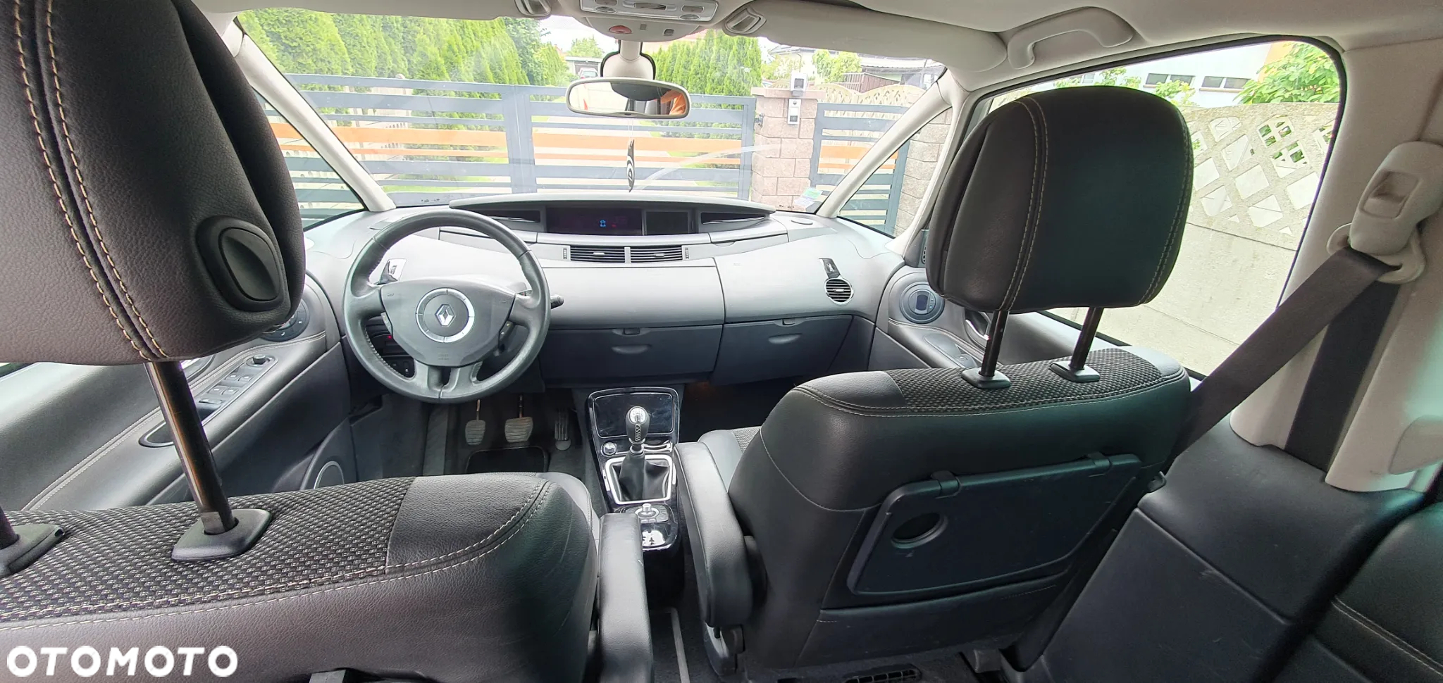 Renault Espace 2.0 dCi 150 FAP Celsium - 10