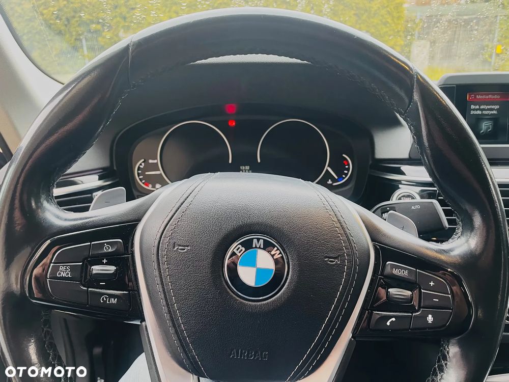 BMW Seria 5 518d Advantage sport - 16
