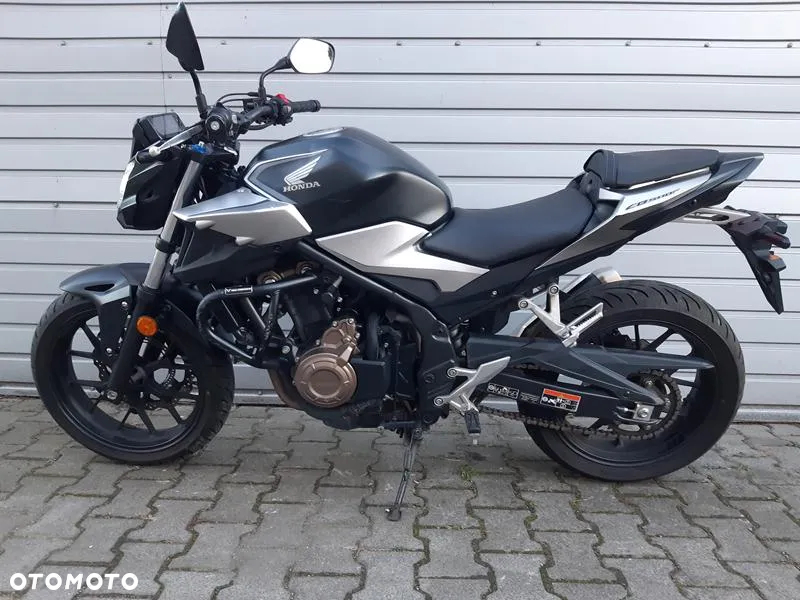 Honda CB - 3