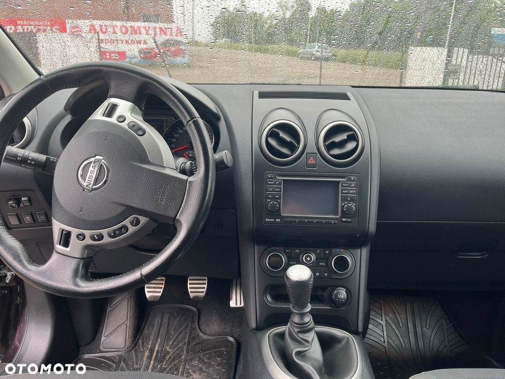 Nissan Qashqai 1.6 dCi 4 x 4 DPF tekna - 8