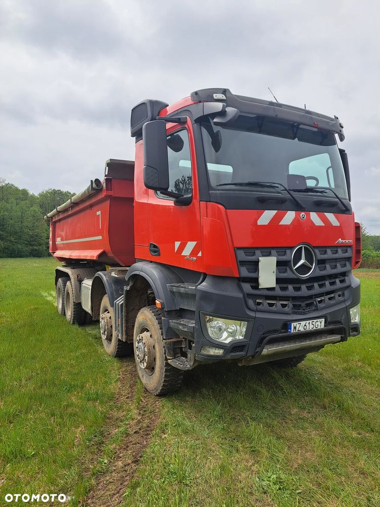 Mercedes-Benz Arocs - 1