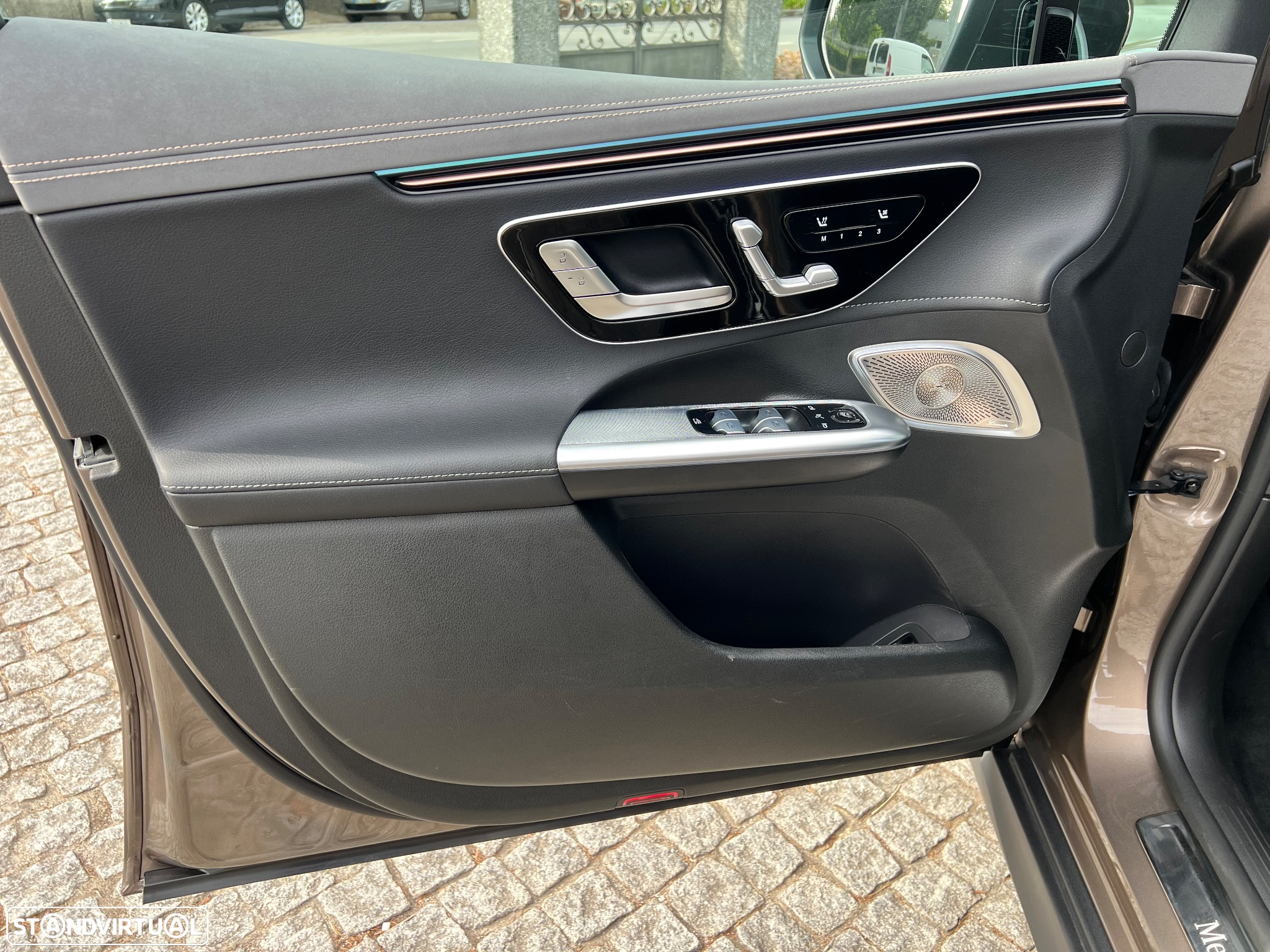 Mercedes-Benz EQE SUV 300 AMG Line - 13