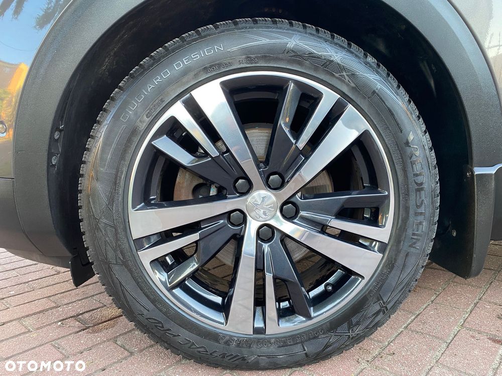 Peugeot 5008 1.6 BlueHDI Allure S&S EAT6 - 17