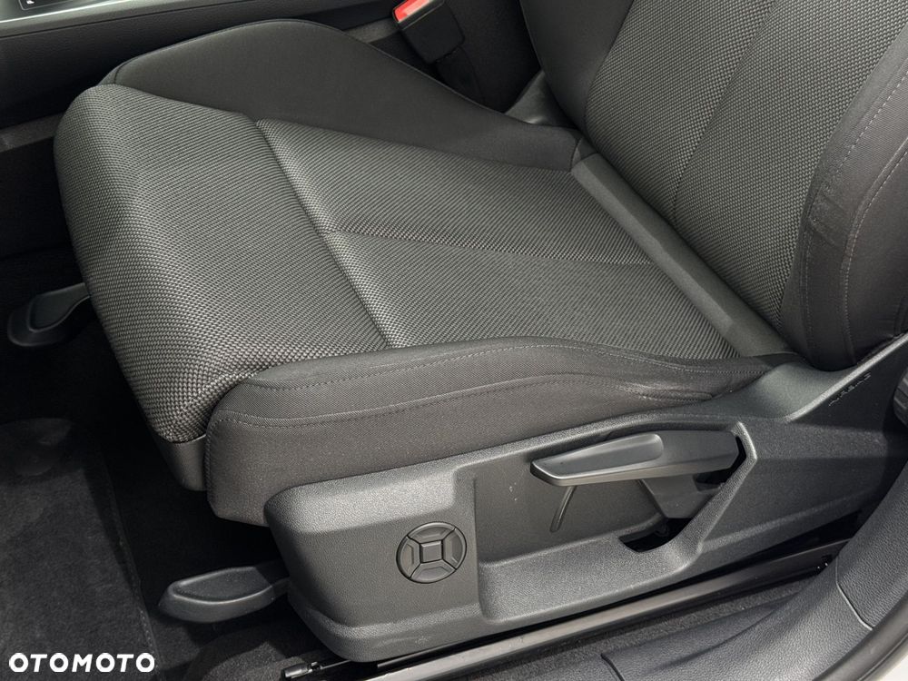Audi Q3 35 TDI S tronic - 11