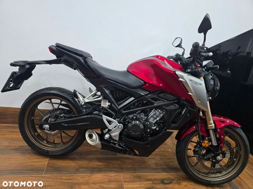 Honda CB - 31