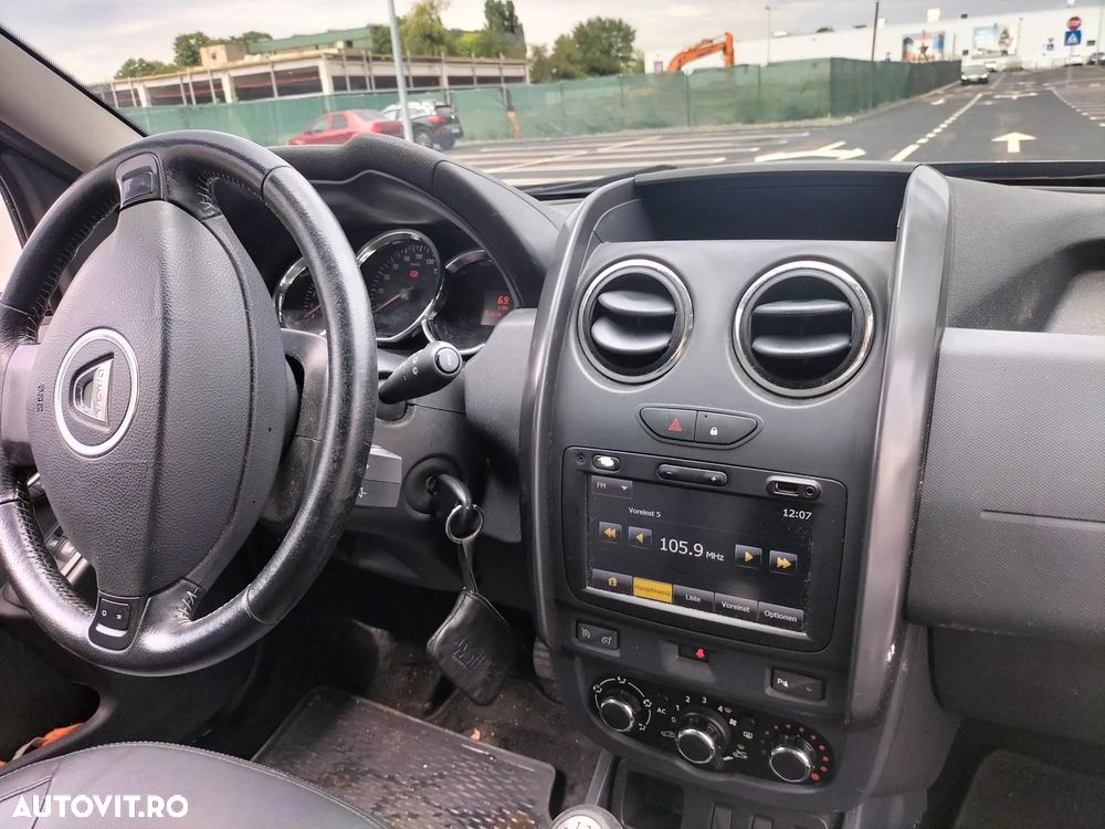 Dacia Duster 1.5 dCi 4x2 Laureate - 5
