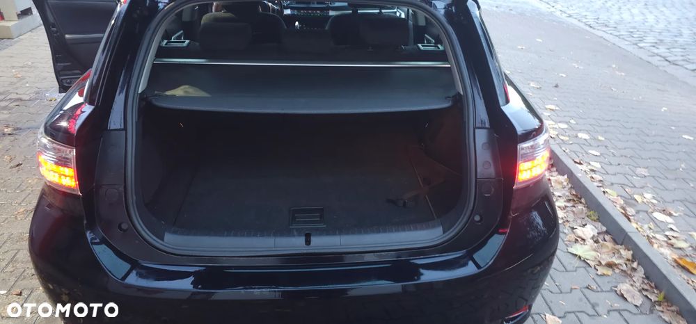 Lexus CT 200h Comfort - 12