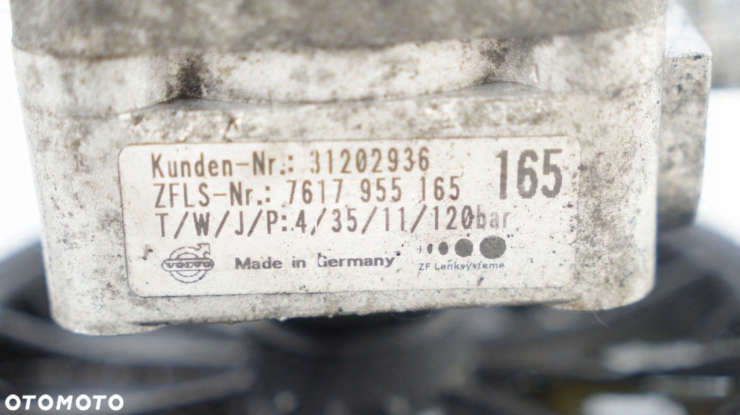 POMPA WSPOMAGANIA VOLVO XC90 I LIFT 10-16R 2.4D - 7