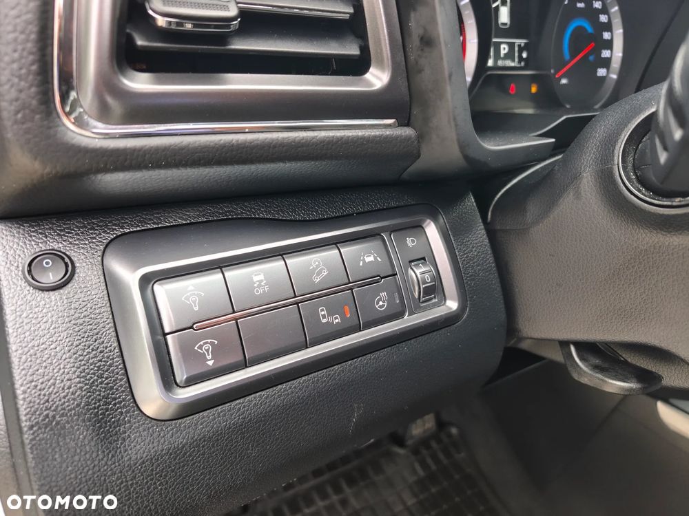 SsangYong/KGM Tivoli 1.5 T-GDI Quartz - 18