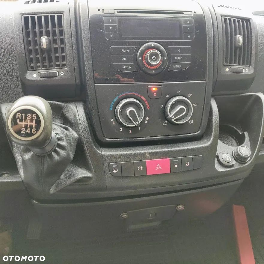 Citroën jumper - 11