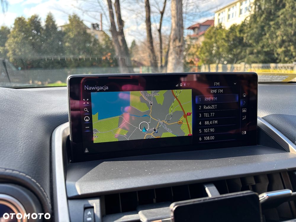 Lexus NX 300h Elegance AWD - 10