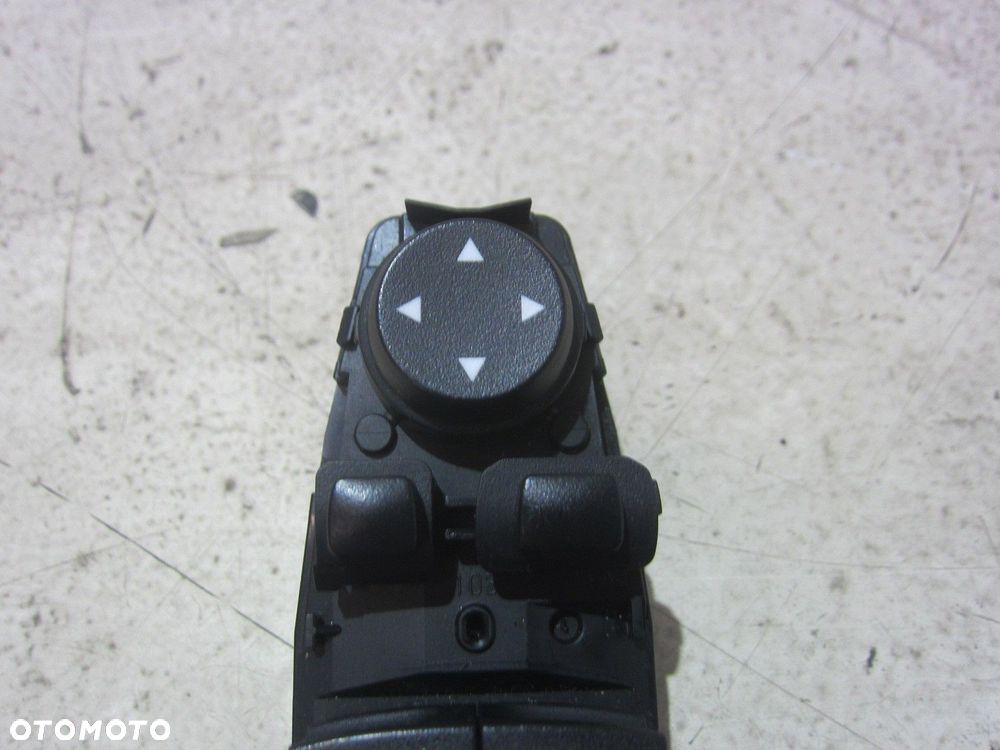 BMW X3 F25 F06 F07 F10 61319208111 PANEL PRZEŁĄCZNIK SZYB 61319362107 - 4