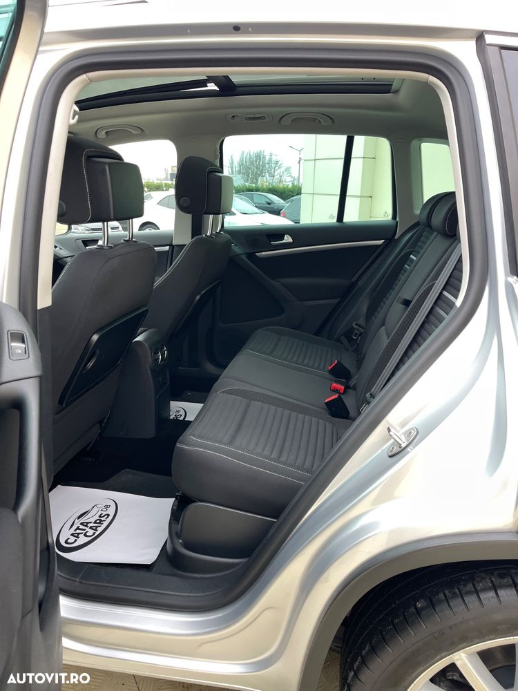 Volkswagen Tiguan 2.0 TDI BMT Sport & Style - 28