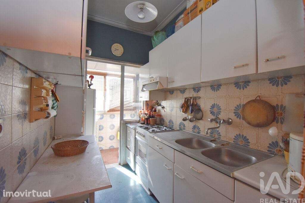 Apartamento T1 em Areeiro de 54 m2 - Grande imagem: 4/19