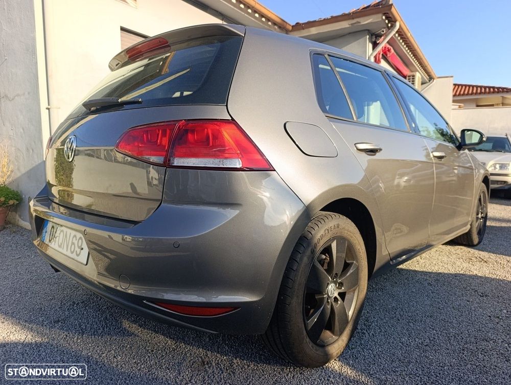 VW Golf 1.6 TDi GPS Edition Frotas - 4
