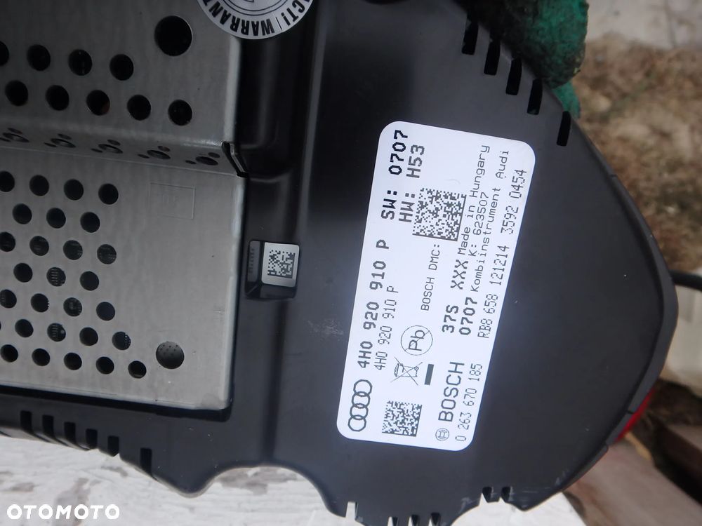 Licznik 4H0920910P Audi A8 D4 - 2