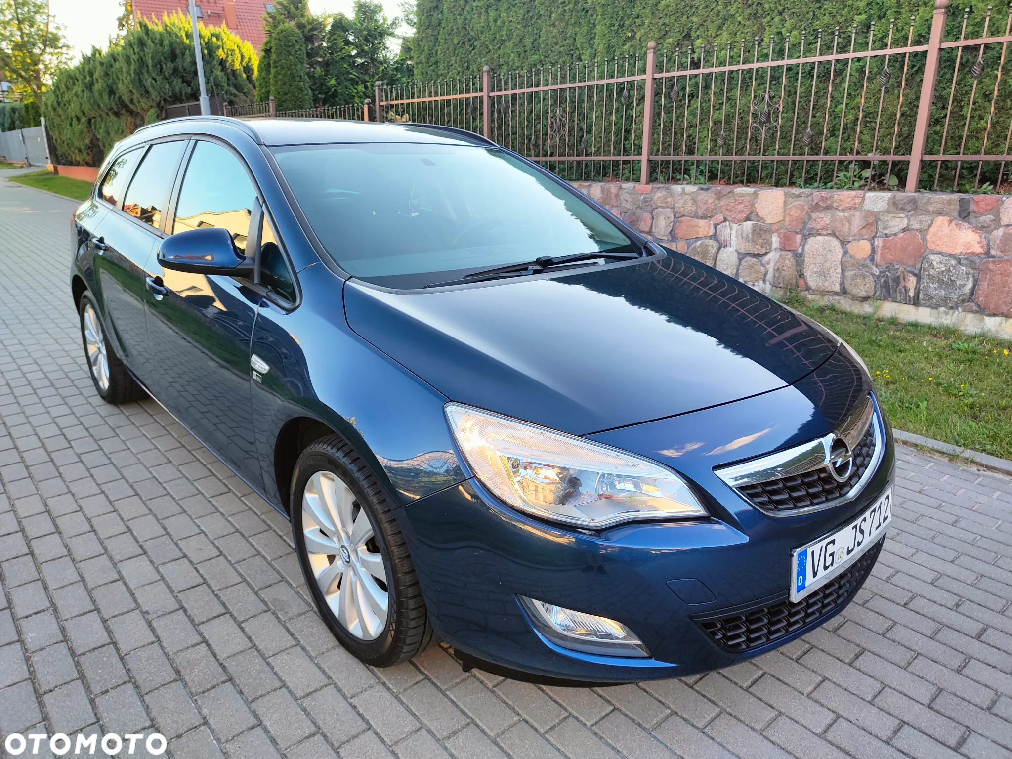 Opel Astra 1.4 Sports Tourer ecoFLEX 150 Jahre - 25