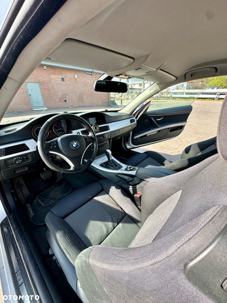 BMW Seria 3 330d - 9