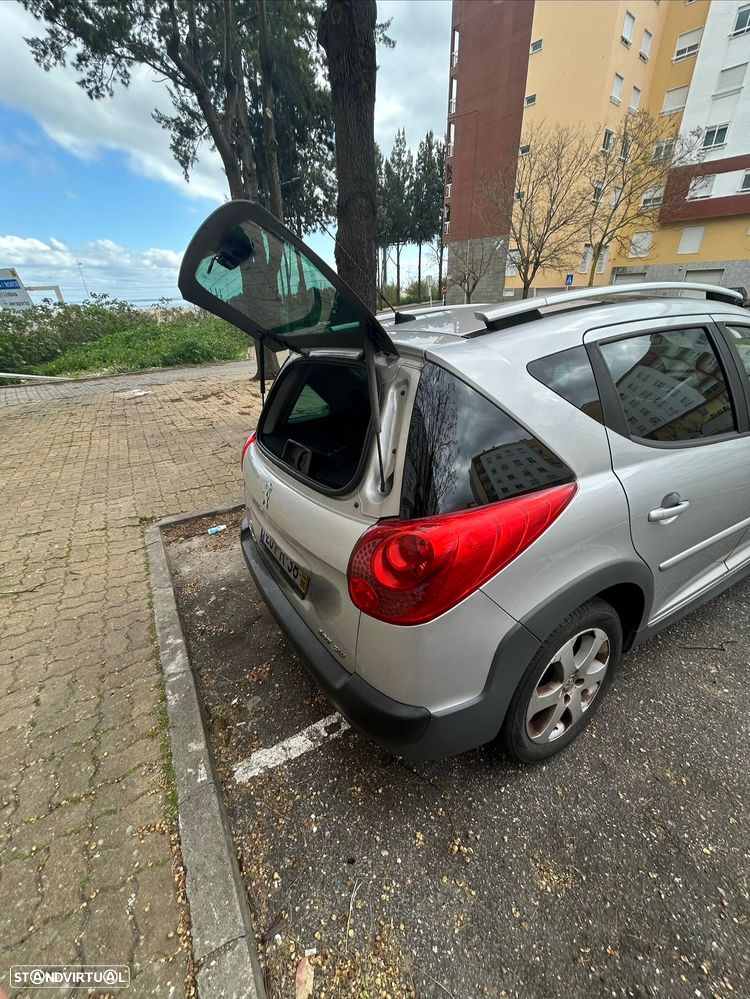 Peugeot 207 SW 1.6 HDi Outdoor FAP - 4