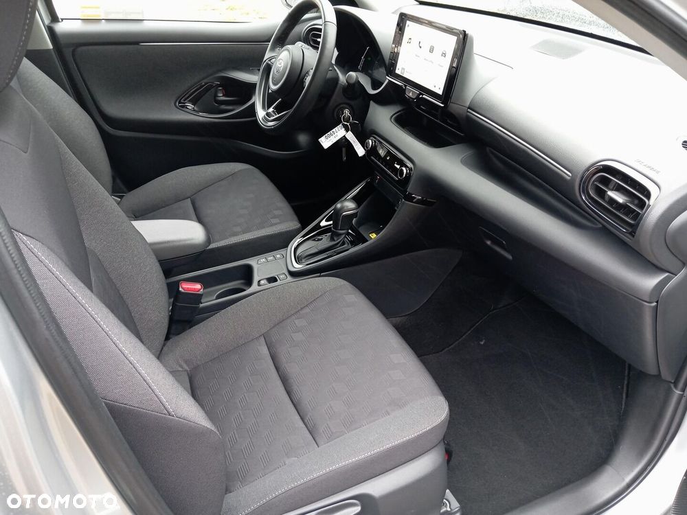 Toyota Yaris Hybrid 1.5 Style - 8