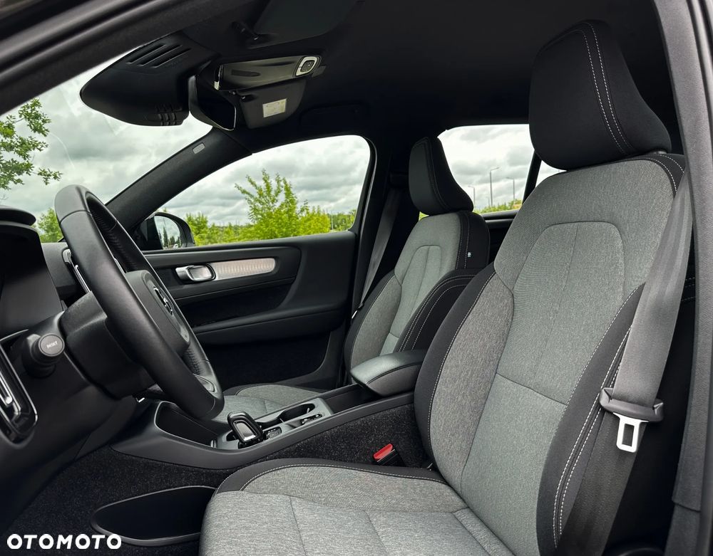 Volvo XC 40 - 12