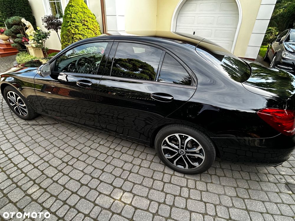 Mercedes-Benz Klasa C 160 9G-TRONIC - 8