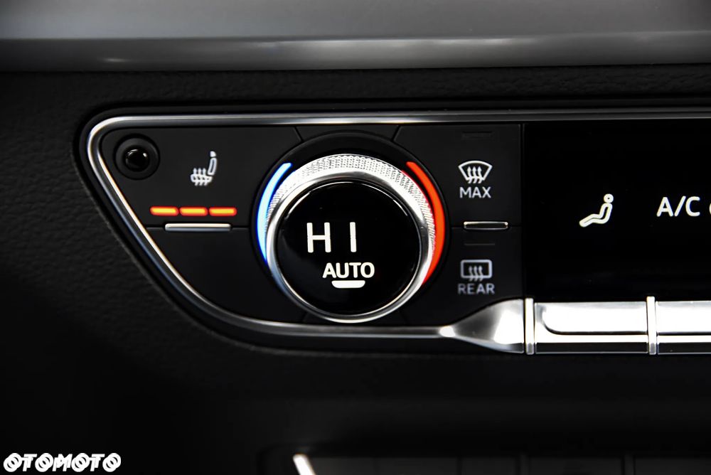 Audi Q5 35 TDI mHEV Sport S tronic - 23