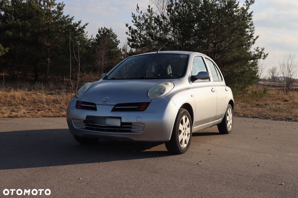 Nissan Micra - 1