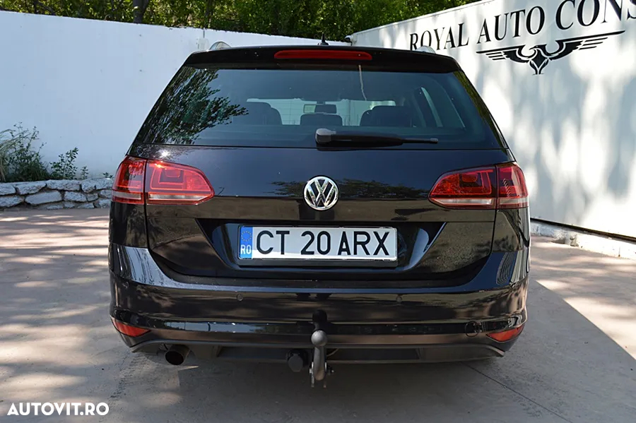 Volkswagen Golf 1.6 BlueTDI DSG Comfortline - 21